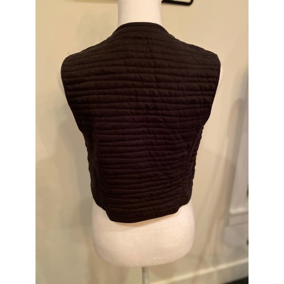 Aritzia Wilfred Black Quilted Vest - Picture 4 of 9